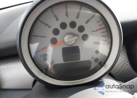 2010 Mini Cooper S из США, поврежденный, VIN WMWMF7C53ATZ68901